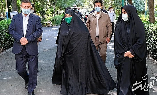 انسیه خزعلی؛ معادله پیچیده یکی از آن نُه تا انسیه خزعلی؛ معادله پیچیده یکی از آن نُه تا